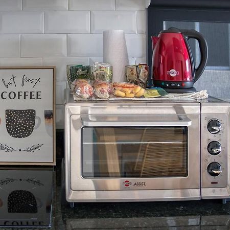 A Estrenar! Apartamento Con Pileta Zona Aeropuerto Wifi 200Mg Asunción Zewnętrze zdjęcie